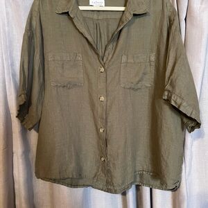 Velvet by Graham and Spencer Lenin shirt